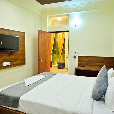 Hotel Boss Palace Mysore Extérieur photo