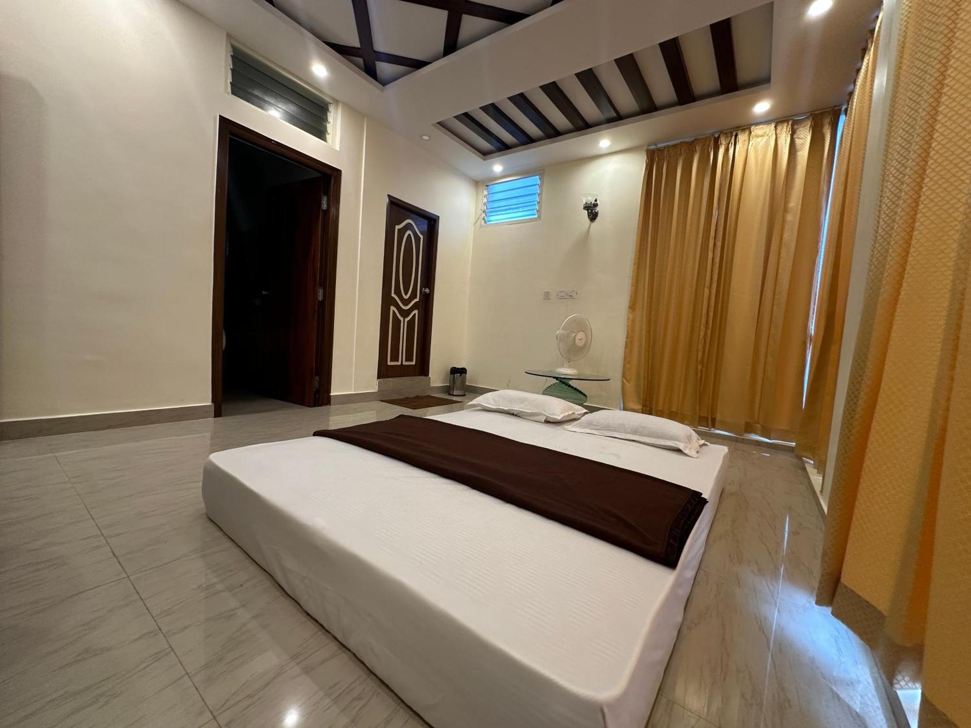 Hotel Boss Palace Mysore Extérieur photo