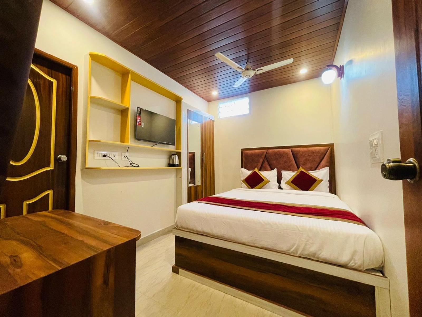 Hotel Boss Palace Mysore Extérieur photo